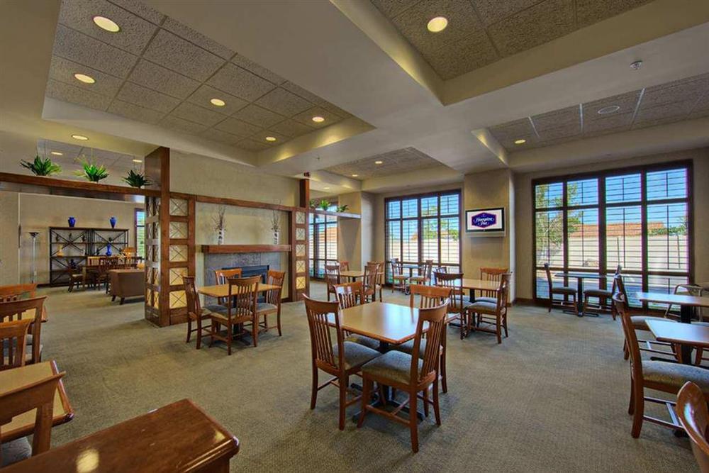 Hampton Inn Tooele Restaurant photo